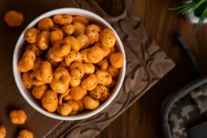 Cheesy Makhana Popcorn (Movie Night Special)