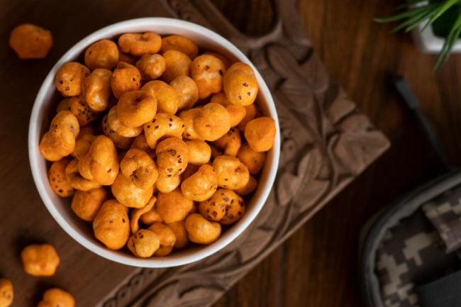 cheesy makhana popcorn